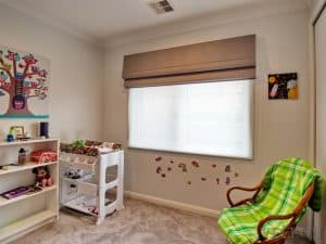 Veelon Melbourne Roman roller blind kid's bedroom