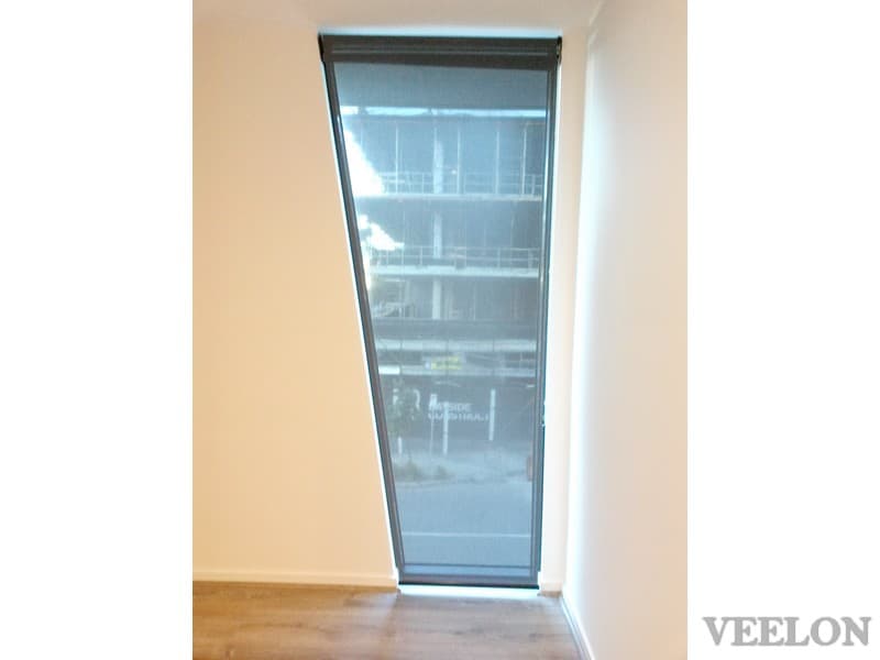 Veelon Melbourne Double roller blinds black grey nonstandard window