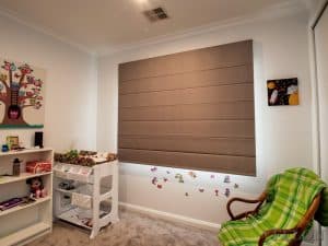 Veelon Melbourne Roman roller blind kid's bedroom